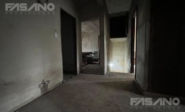 GALPON C/ VIVIENDA - JOSE LEON SUAREZ
