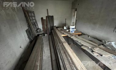 GALPON C/ VIVIENDA - JOSE LEON SUAREZ
