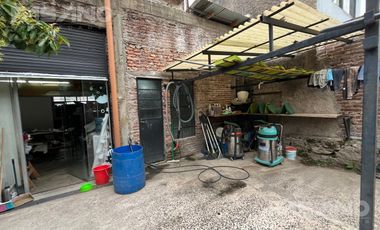 GALPON C/ VIVIENDA - JOSE LEON SUAREZ