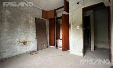 GALPON C/ VIVIENDA - JOSE LEON SUAREZ
