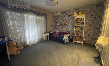 Casa en Lomas Este