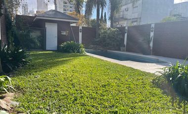 Casa en Lomas Este