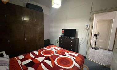 Casa en planta alta en Roca y Wheelwright
