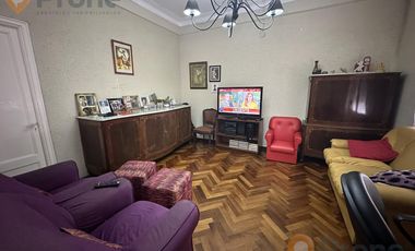 Casa en planta alta en Roca y Wheelwright