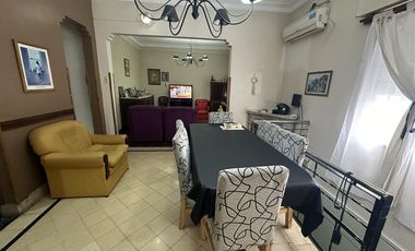 Casa en planta alta en Roca y Wheelwright