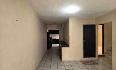 SE VENDE CASA EN MADERAS, CIUDAD DEL CARMEN