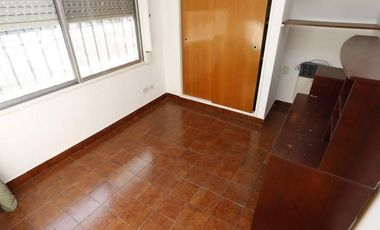 Oportunidad!! Impecable PH en venta
