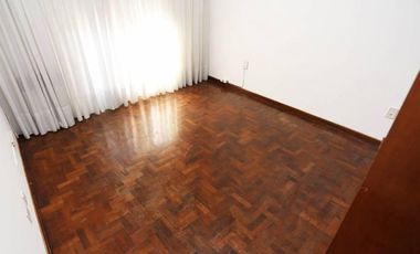 Oportunidad!! Impecable PH en venta