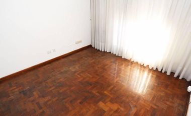 Oportunidad!! Impecable PH en venta