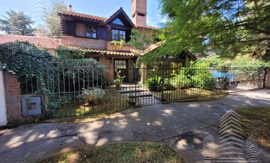 Una excelente casa de categoría,con detalles de lujo!
