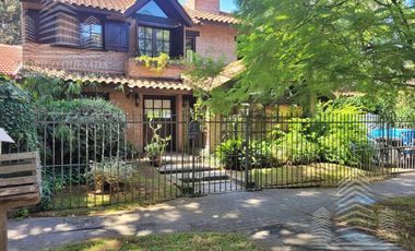 Una excelente casa de categoría,con detalles de lujo!