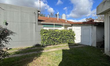 Casa en Ranelagh Venta de 4 ambientes sobre Avenida Eva Peron (Ex Sevilla) Ideal Comercio