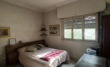 Casa en Ranelagh Venta de 4 ambientes sobre Avenida Eva Peron (Ex Sevilla) Ideal Comercio