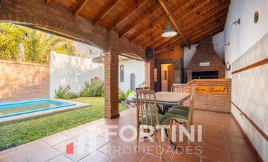 Venta Casa 5 ambientes Villa Ballester