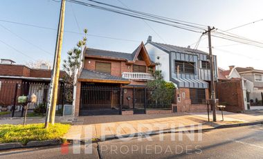 Venta Casa 5 ambientes Villa Ballester