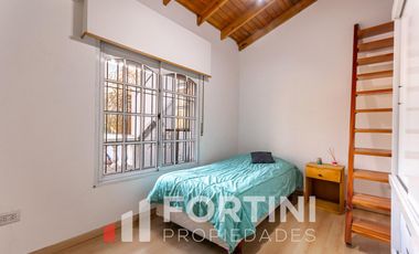 Venta Casa 5 ambientes Villa Ballester