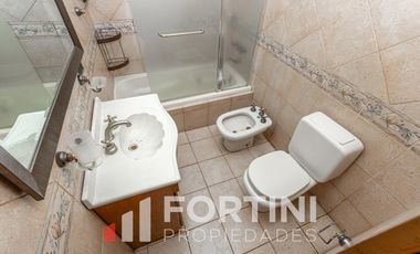 Venta Casa 5 ambientes Villa Ballester