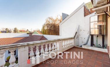 Venta Casa 5 ambientes Villa Ballester