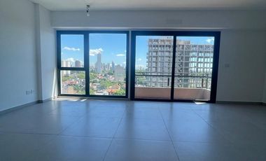 Amplio Departamento de 2 ambientes al frente en Temperley Este