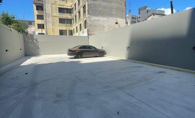 Amplio Departamento de 2 ambientes al frente en Temperley Este