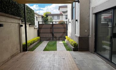 Casa en condominio en venta en Granjas Navidad