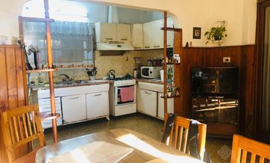 4 ambientes en muy buena ubicación!!!
