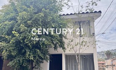 CASA EN VENTA EN PÓRTICOS ARBOLEDAS II