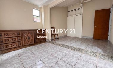 CASA EN VENTA EN PÓRTICOS ARBOLEDAS II
