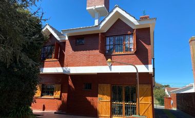 Casa en venta en Barrio San Rafael  de 5 ambientes - Mar De Ajo