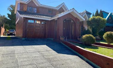 Casa en venta en Barrio San Rafael  de 5 ambientes - Mar De Ajo