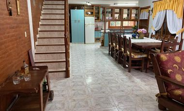 Casa en venta en Barrio San Rafael  de 5 ambientes - Mar De Ajo