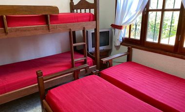 Casa en venta en Barrio San Rafael  de 5 ambientes - Mar De Ajo