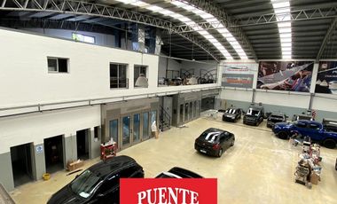 Edificio Comercial y Taller en Venta sobre gran avenida Ideal rubro Automotor