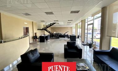 Edificio Comercial y Taller en Venta sobre gran avenida Ideal rubro Automotor