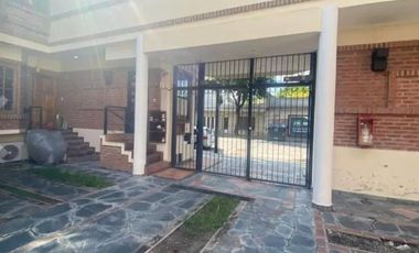 Triplex en venta - 2 Dormitorios 2 Baños - 100Mts2 - Parque Avellaneda