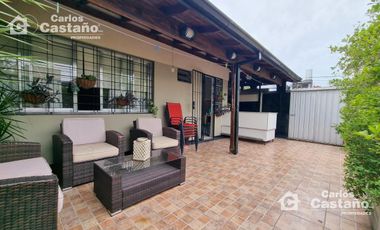 Exc Casa 4 Amb en PH Al frente en 2 Plantas