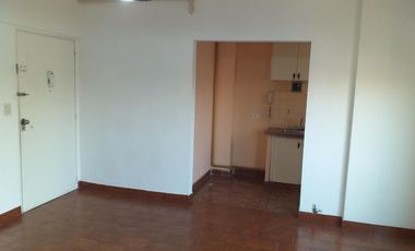 VENTA DEPARTAMENTO 2 AMBIENTES CON BALCÓN