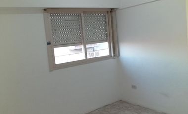 VENTA DEPARTAMENTO 2 AMBIENTES CON BALCÓN