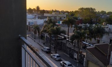 VENTA DEPARTAMENTO 2 AMBIENTES CON BALCÓN