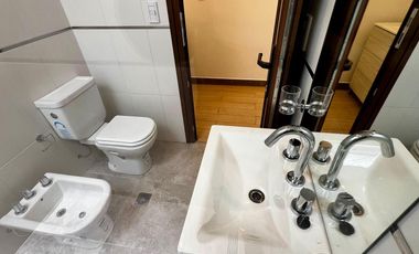 Casa a estrenar en Bajo La Viña