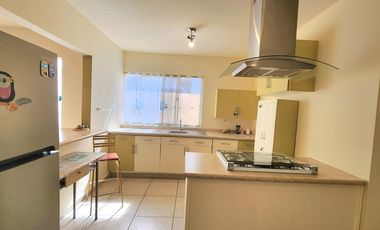 Casa en venta en Condominio Porta Canteras, al poniente de Aguascalientes