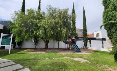 Casa en venta en Condominio Porta Canteras, al poniente de Aguascalientes