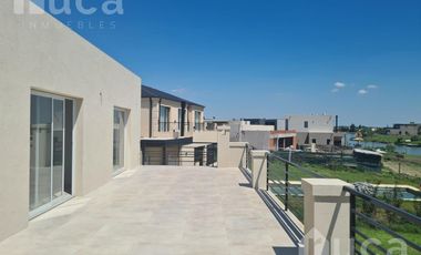 Casa en Venta en Barrio Privado San Sebastian
