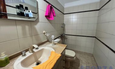 Amplia Casa en venta en san miguel ideal familia numerosa
