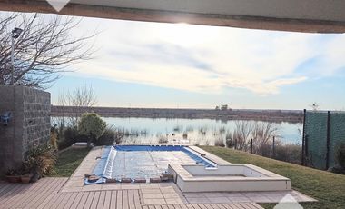 Casa en venta 2 dormitorios en Lago Pellegrini
