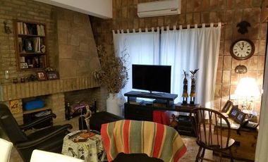 VENTA - Casa en Roldan 3 dormitorios