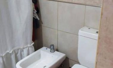 VENTA DEPTO  * R. DE ESCALADA - LANÚS * A 100 MTS AV HTO YRIGOYEN
