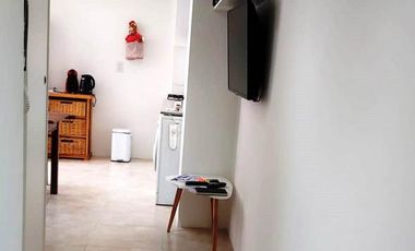 VENTA DEPTO  * R. DE ESCALADA - LANÚS * A 100 MTS AV HTO YRIGOYEN