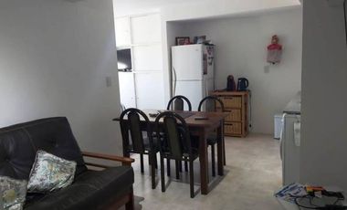VENTA DEPTO  * R. DE ESCALADA - LANÚS * A 100 MTS AV HTO YRIGOYEN