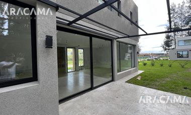 CASA en VENTA en Lares de Canning  - Canning